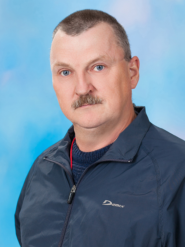 Гусев Юрий Михайлович.